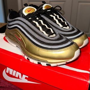 Nike 97s